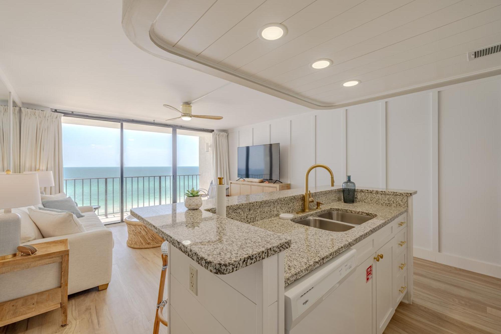 Apartment Edgewater Tower 3 806 Panama City Beach
